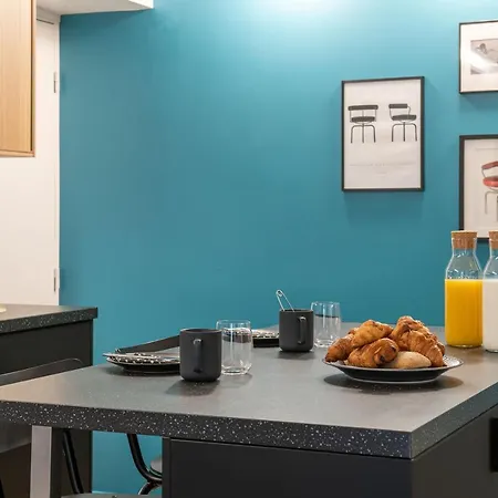 Апартаменты New - Superbe 1 Bdr Appt - Design 60's - 15e *