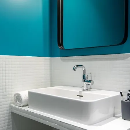 New - Superbe 1 Bdr Appt - Design 60's - 15e Paris