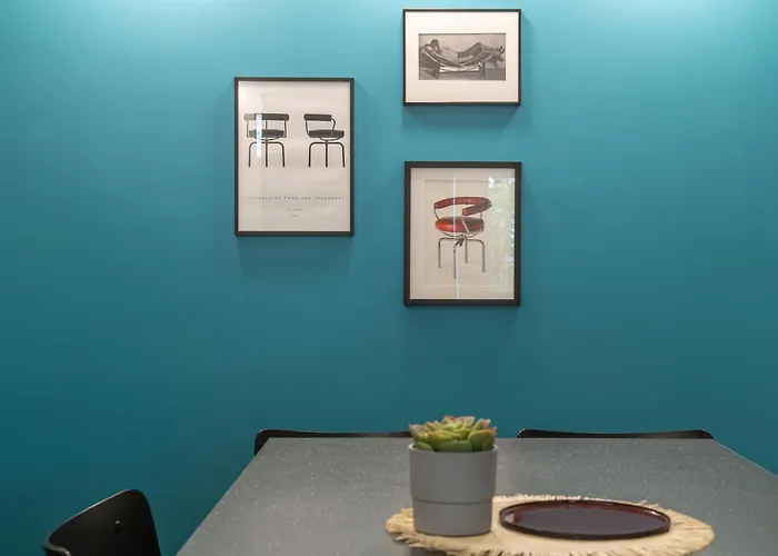 New - Superbe 1 Bdr Appt - Design 60's - 15e Lejlighed